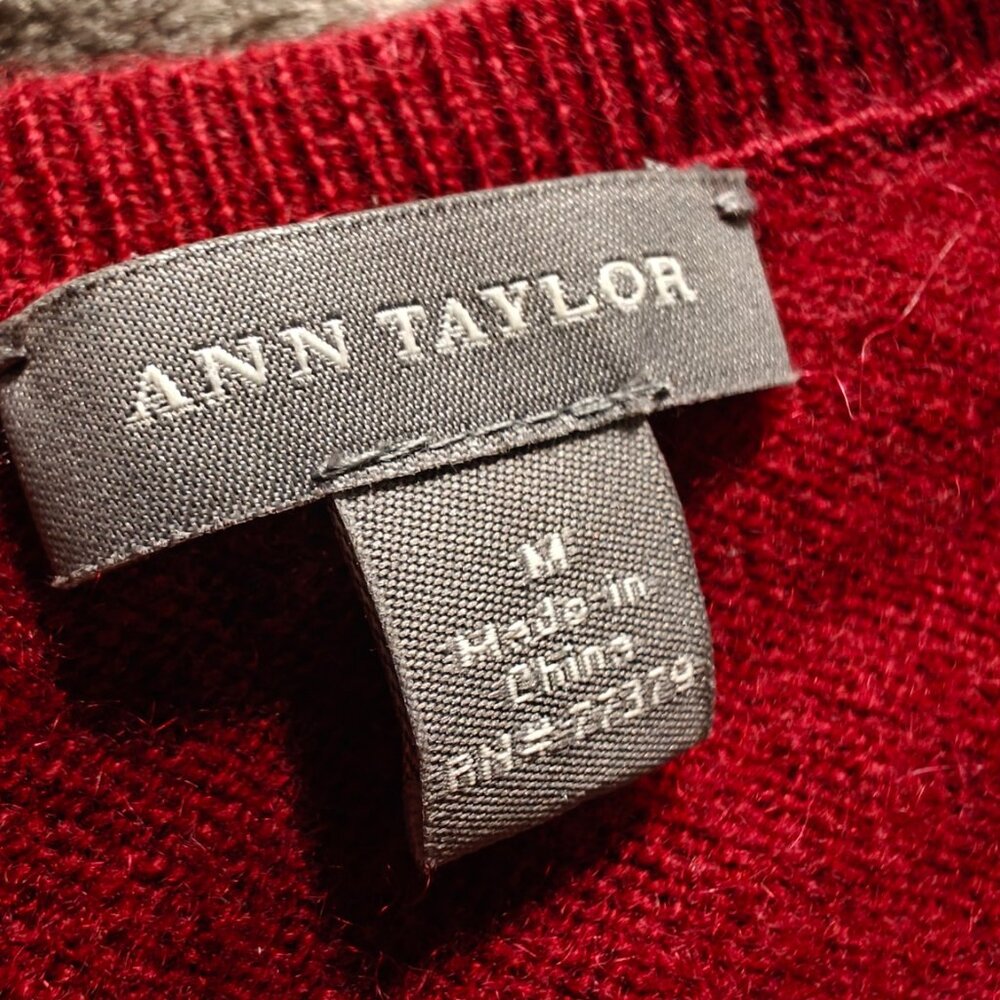 Ann Taylor 100 percent cashmere burgundy V-neck M